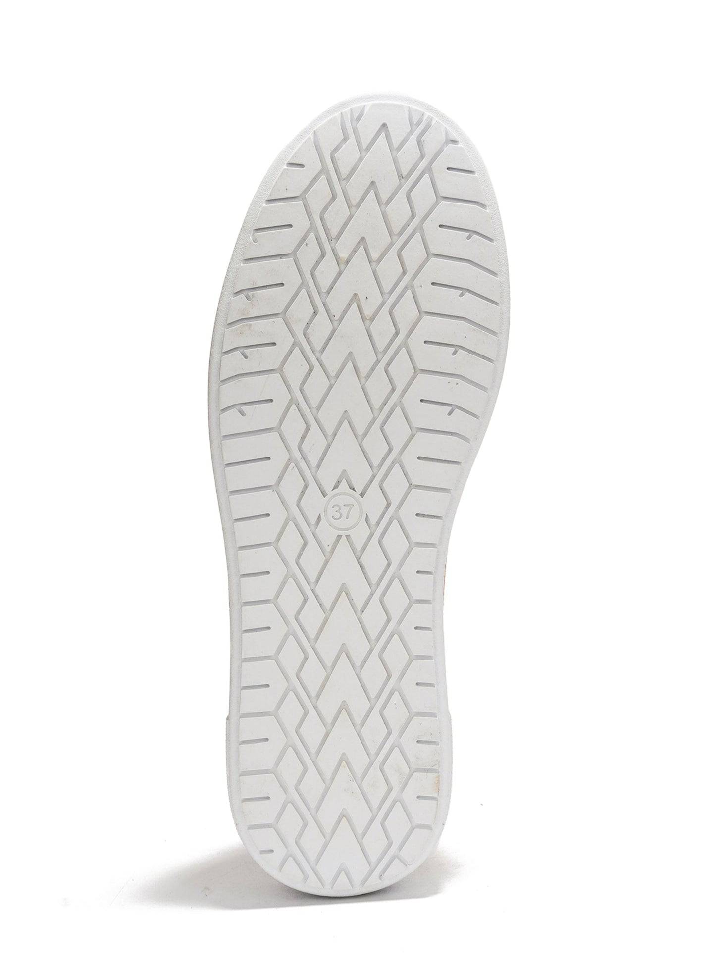 Aster Leather Sneaker sole detail. White rubber sole with unique tread pattern for grip. Features size 37.