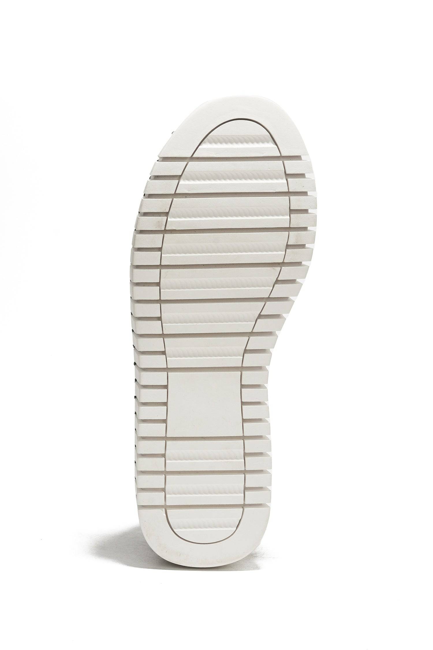Project Cloud Daffodil women's loafers, white sole, textured outsole. Non-slip and comfortable slip-on sneakers.