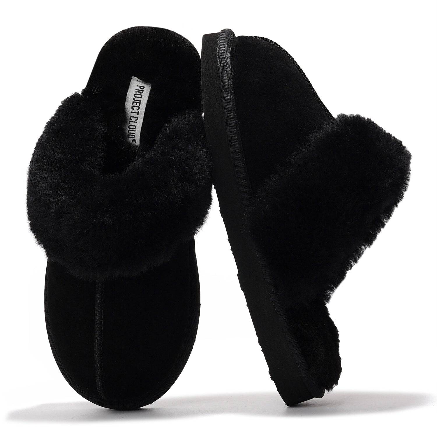 Black Project Cloud Henka Shearling Slippers. Genuine suede clogs with shearling lining. Cozy and stylish.
