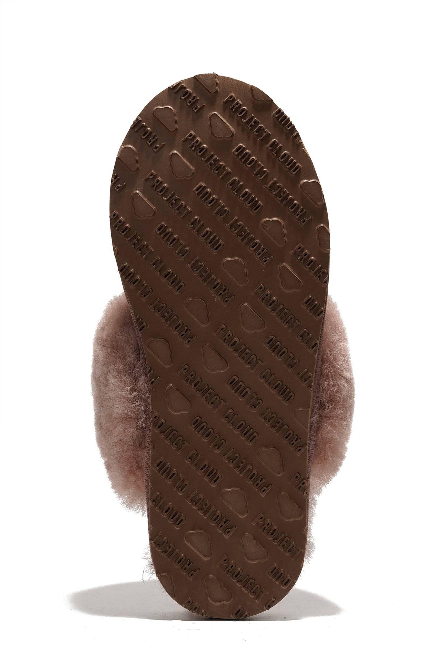 Project Cloud Lynsey slipper sole, non-slip rubber with blush pink sheepskin fur lining.
