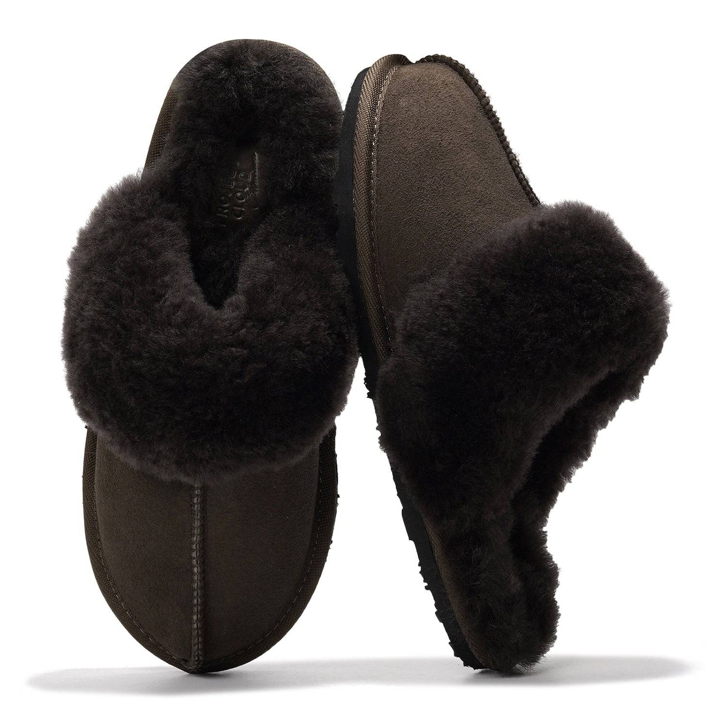 Project Cloud Lynsey slippers in brown suede with sheepskin fur lining