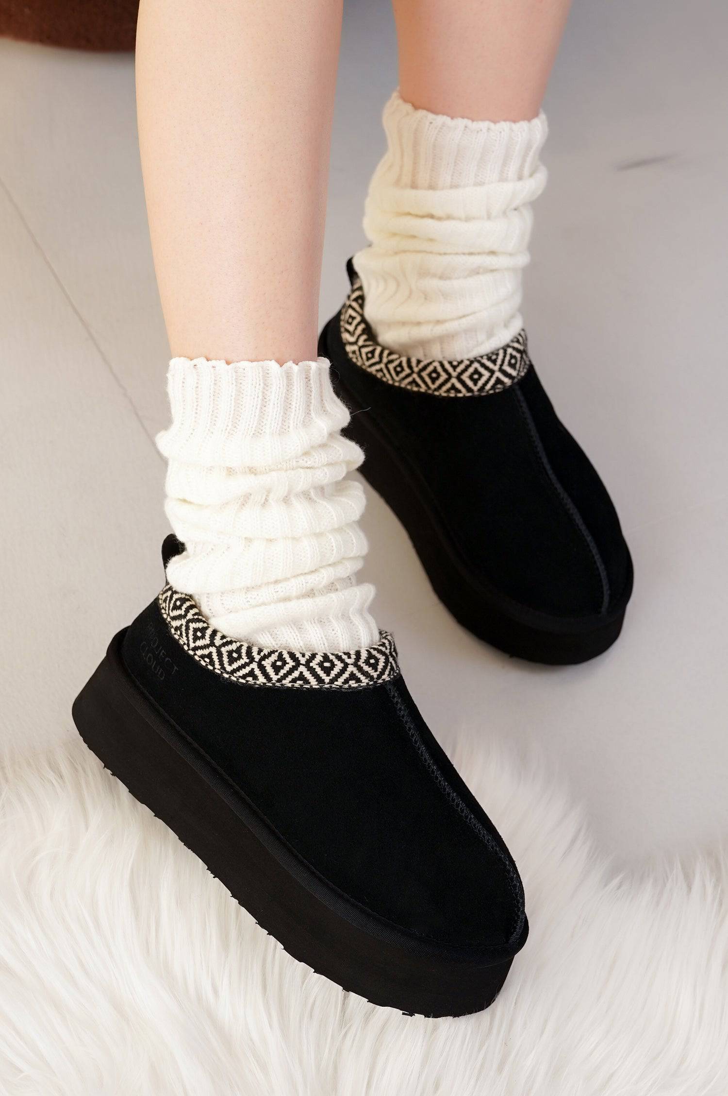 Black suede women's platform slippers with Project Cloud logo, memory foam and geometric collar