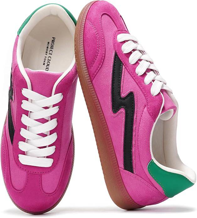 Project Cloud Irita women's sneakers in fuchsia with white laces, memory foam, and non-slip rubber sole.