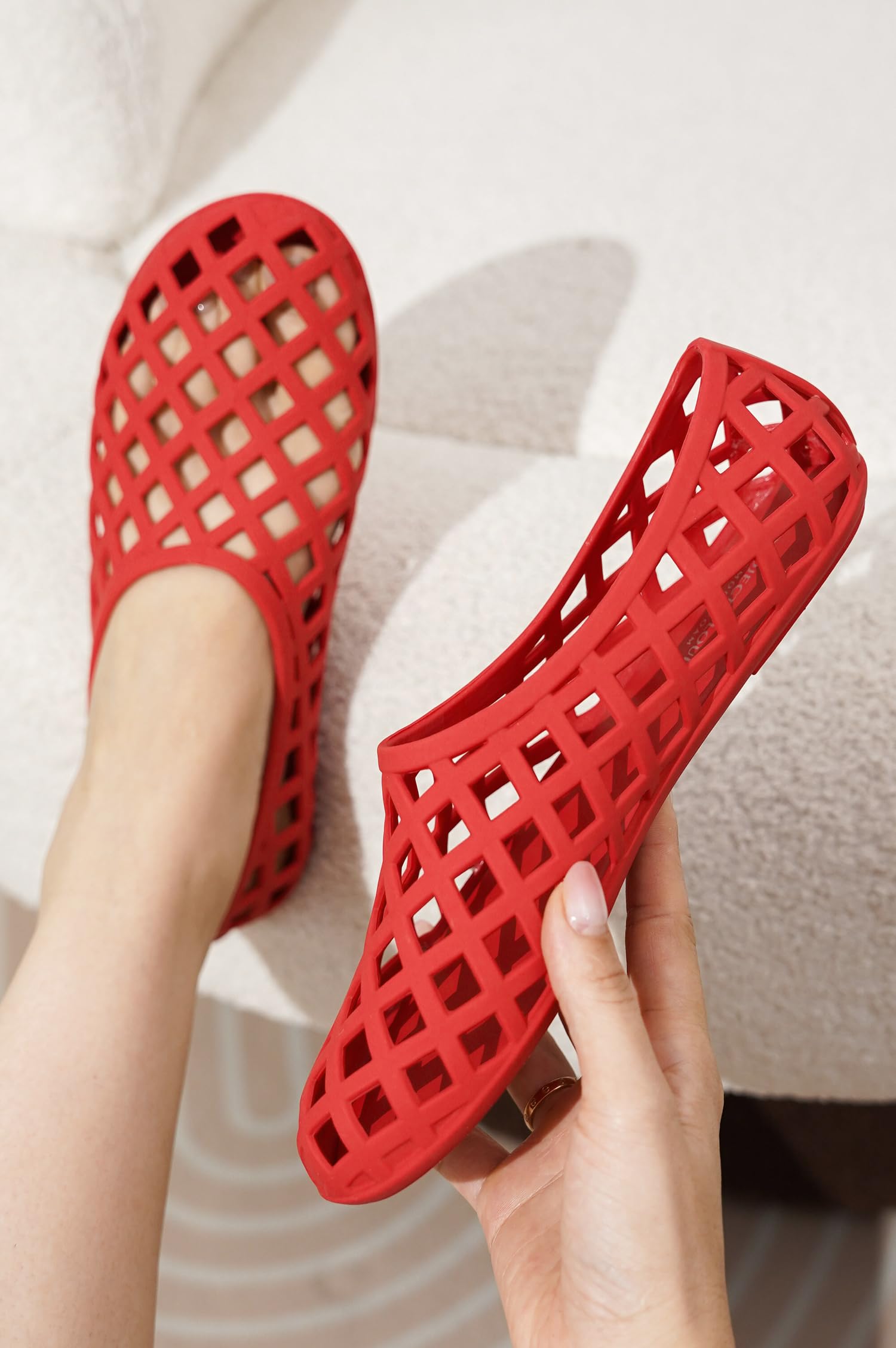 Project Cloud Jellz red openwork ballet flats for women, featuring waterproof and non-slip design.